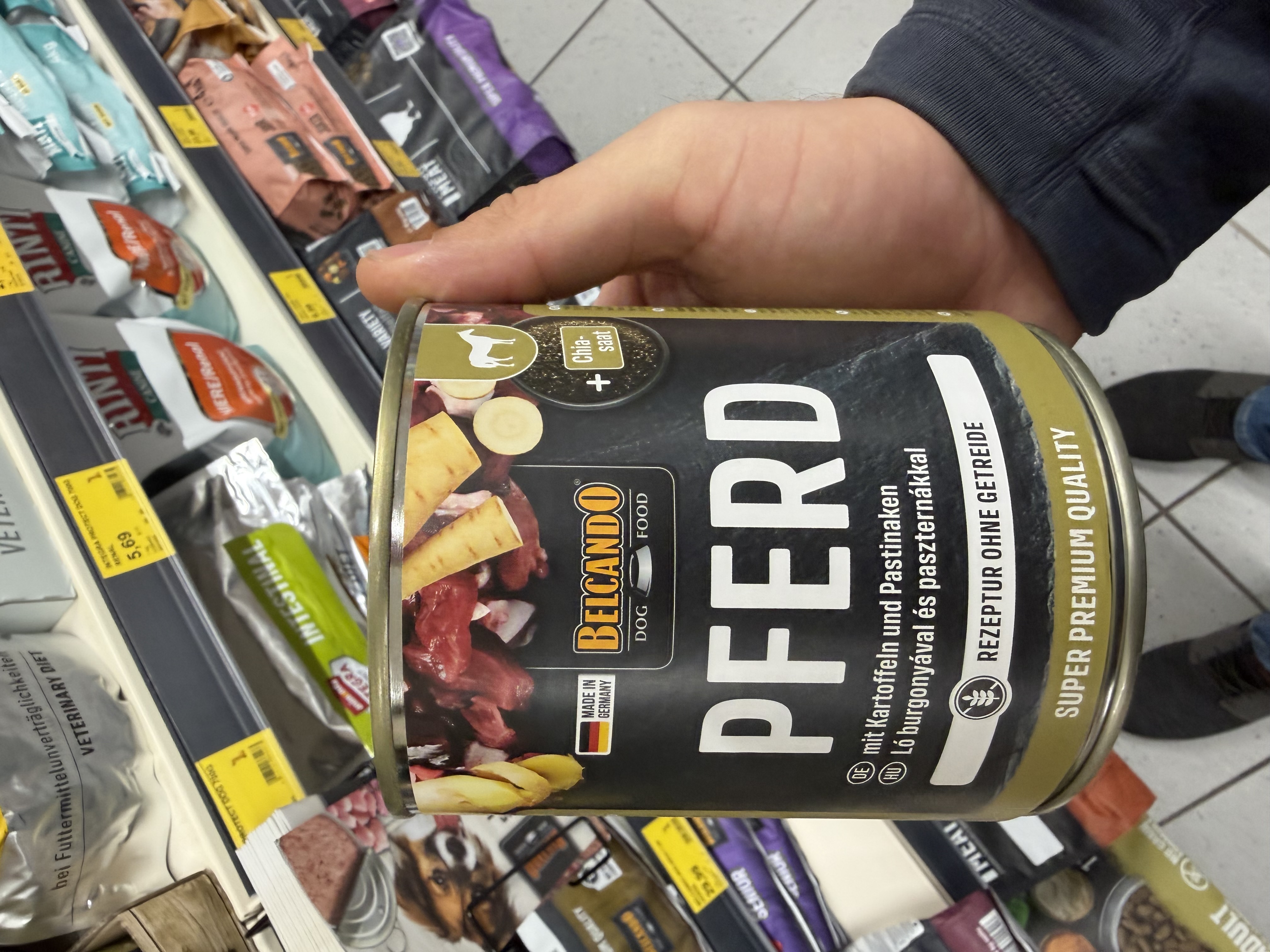 Belcando Pferd mit Kartoffeln und Pastinaken