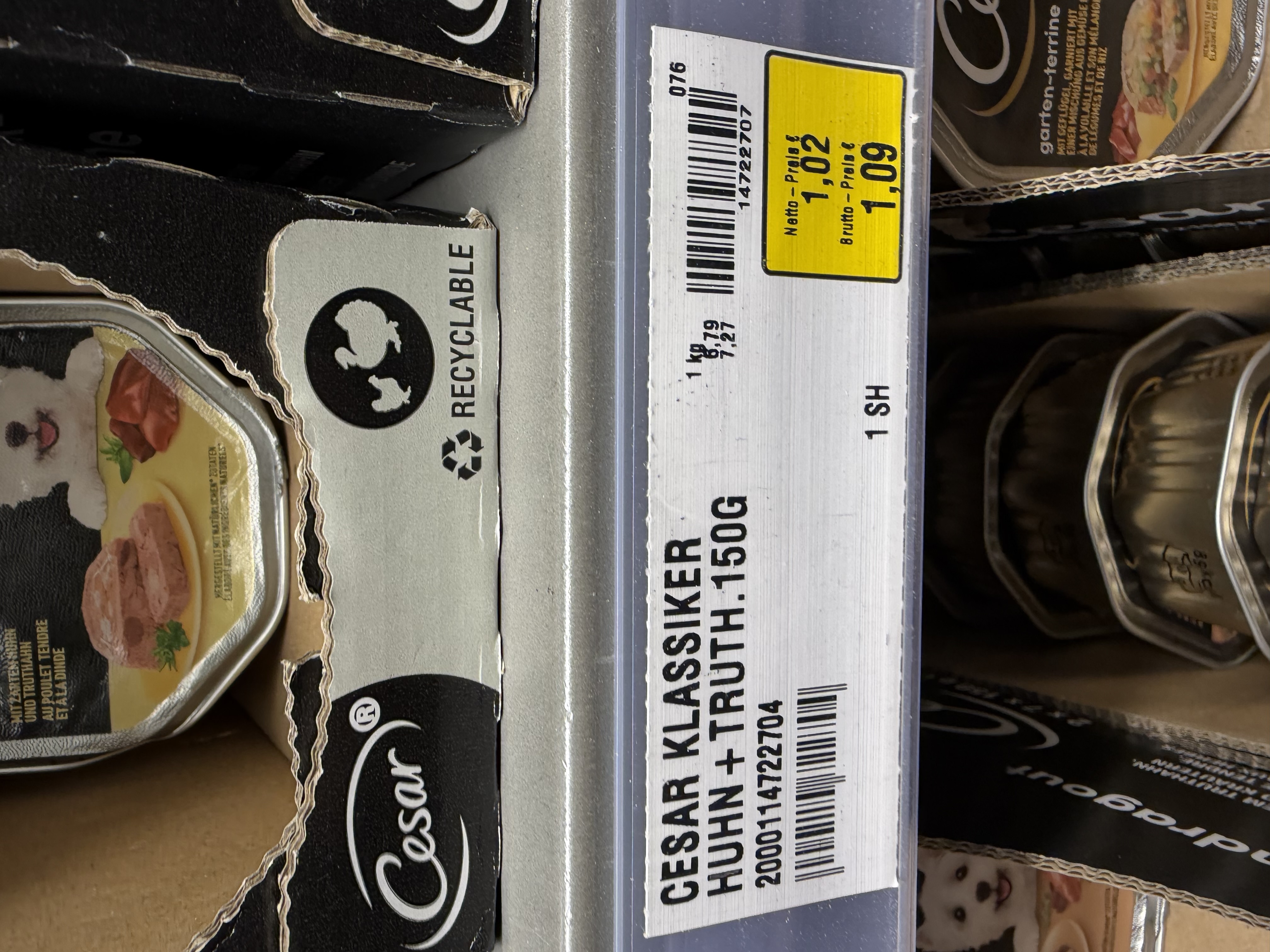 Cesar Klassik-Terrine mit zartem Huhn und Truthahn – Ansicht 2