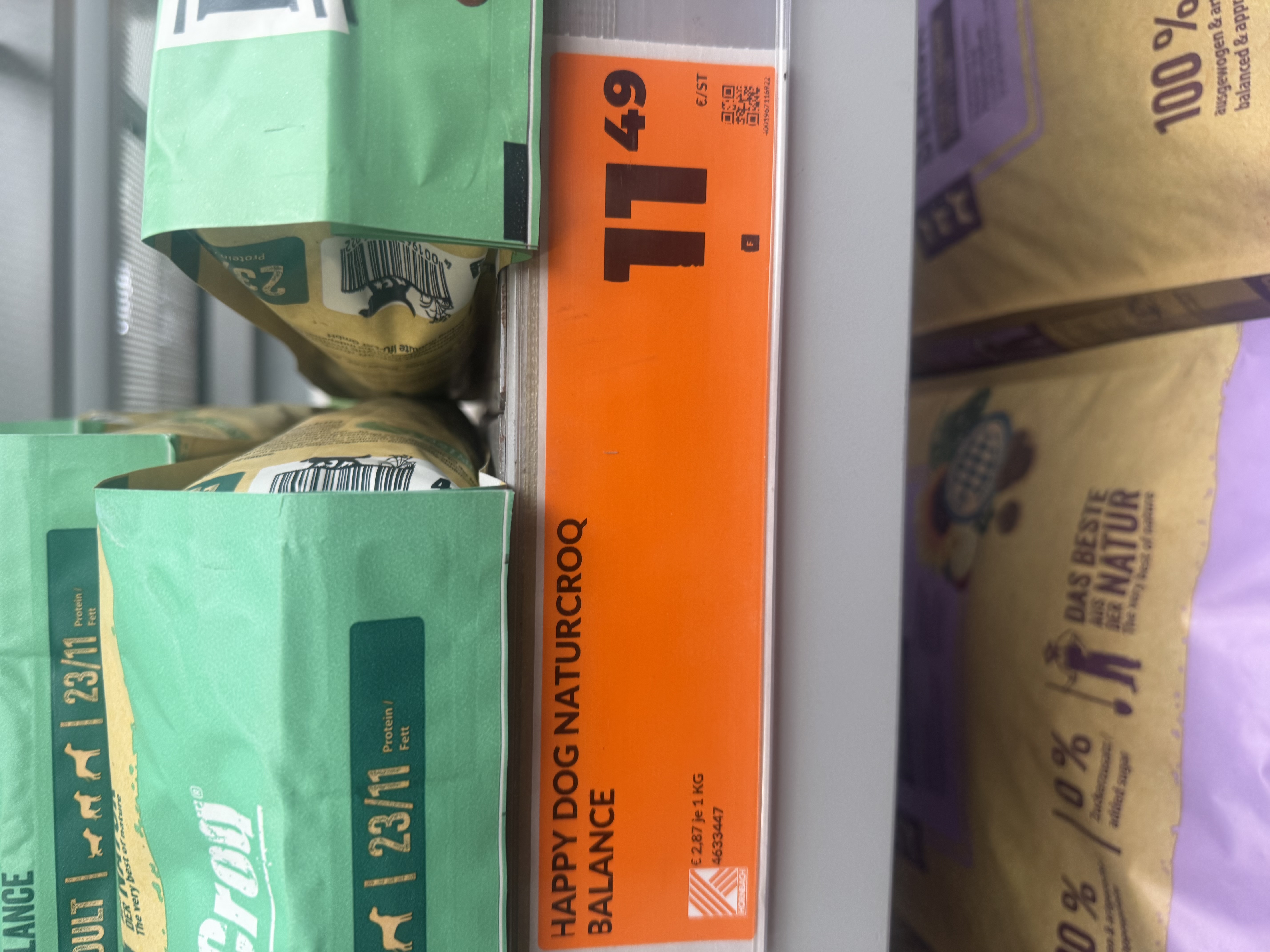 Happy Dog NaturCroq Balance Hüttenkäse & Spinat (Adult) – Ansicht 2