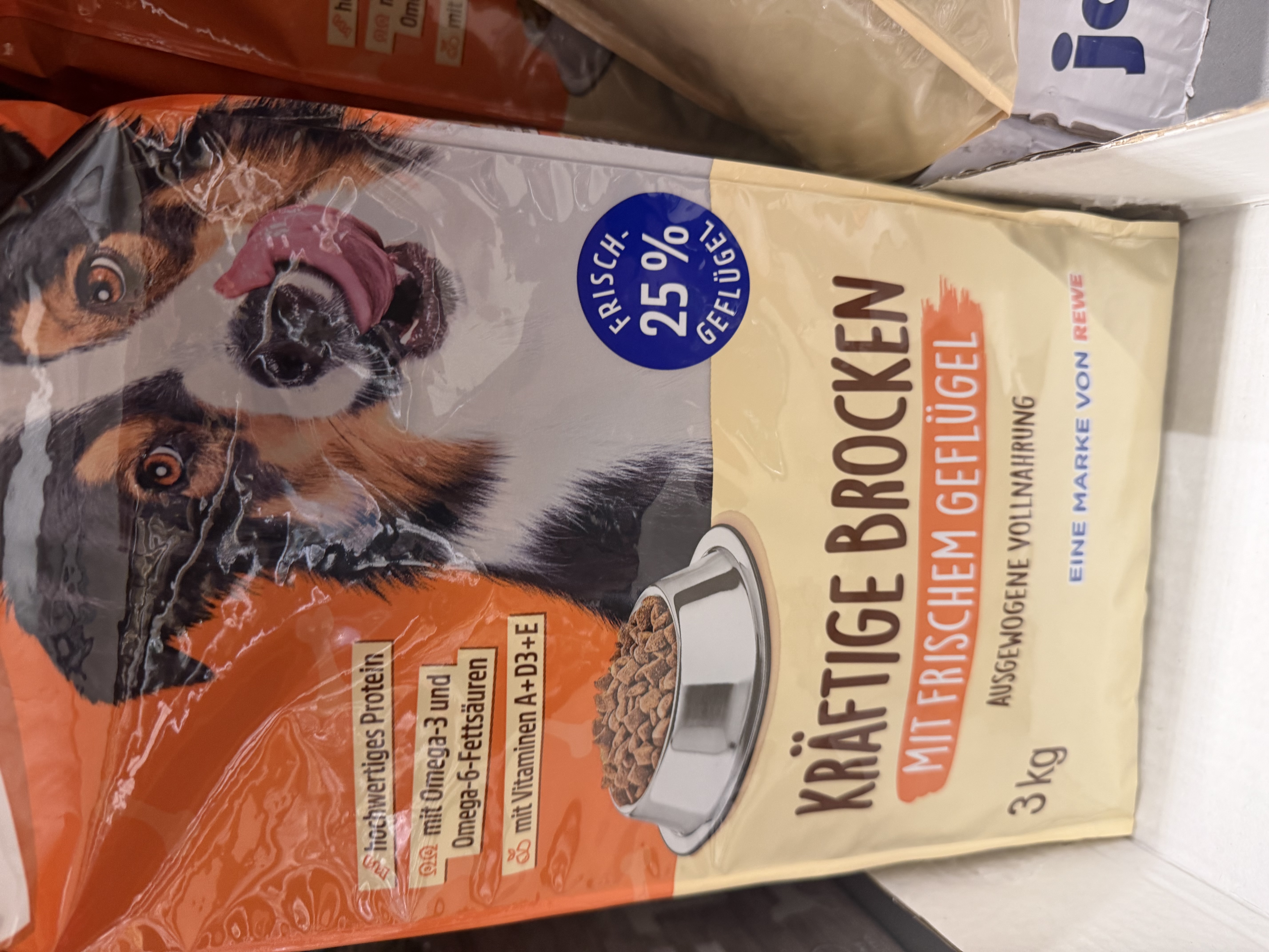 ja! Kräftige Brocken mit frischem Geflügel